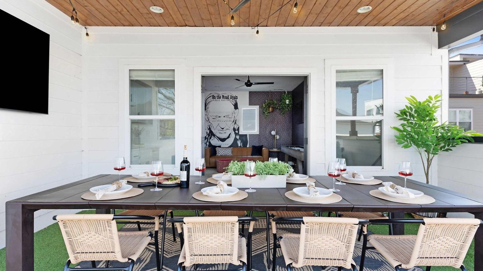The Willie - Newly Redesigned, Game & Rooftop Holiday home Nashville