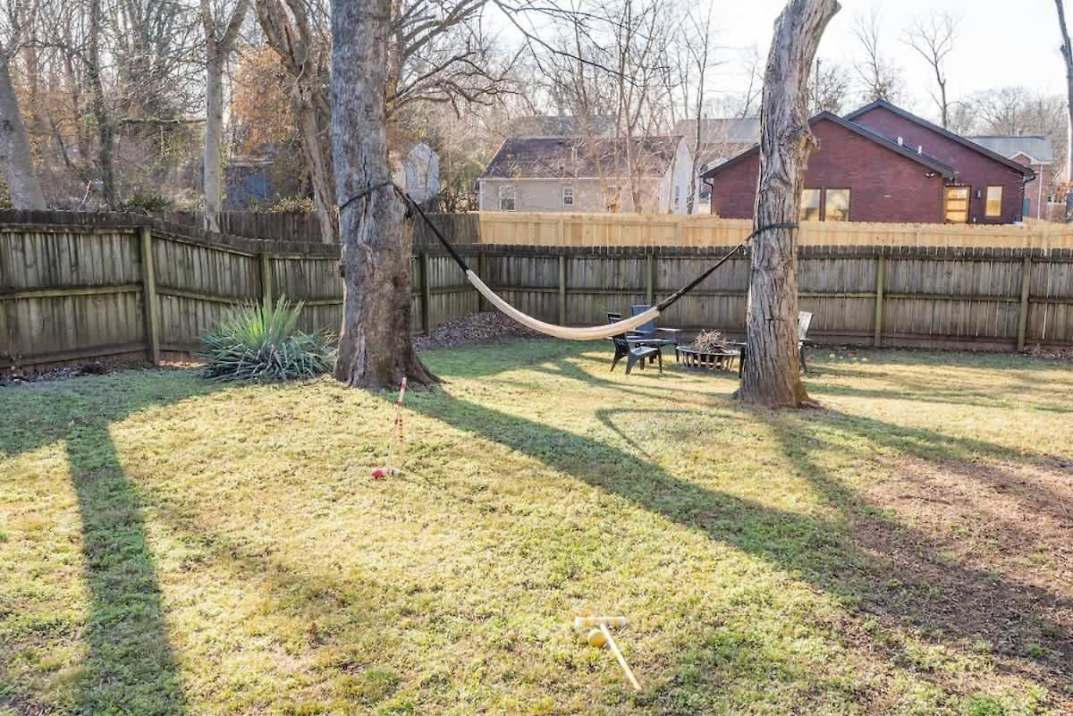 Cozy East Nash W Big Yard Nashville
