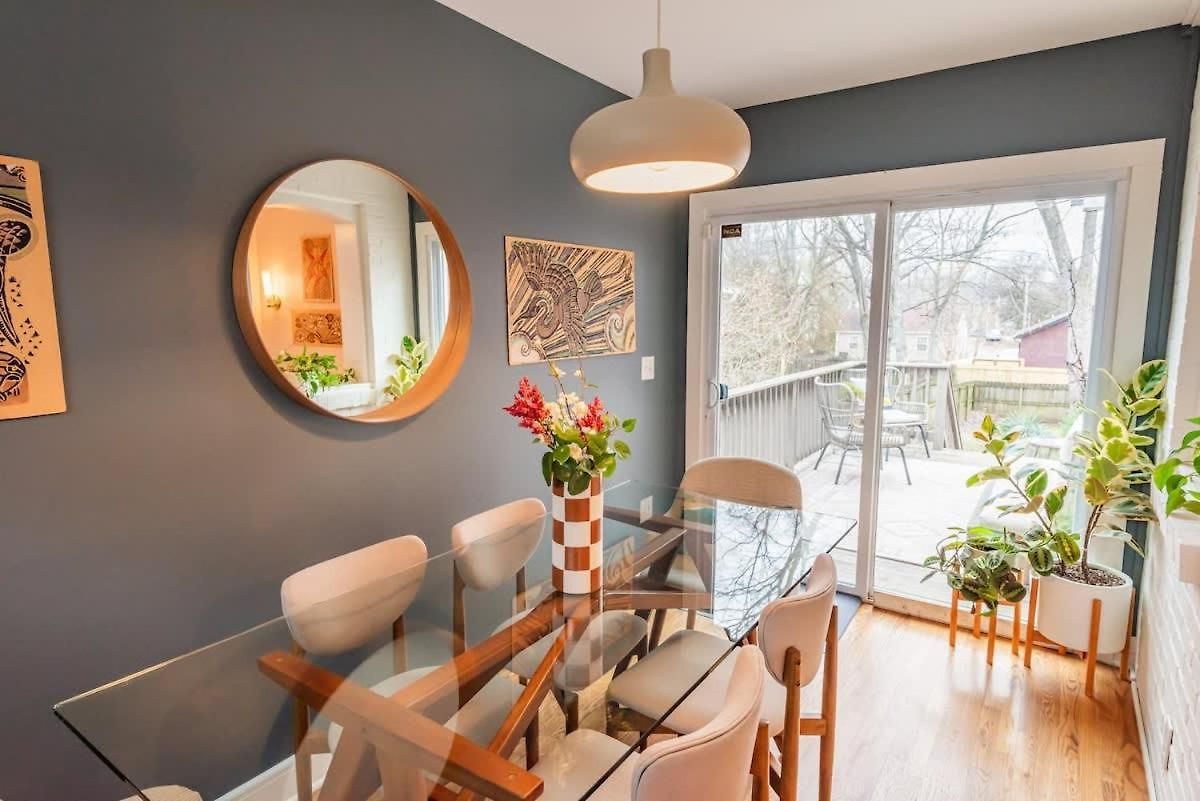 Cozy East Nash W Big Yard Holiday home