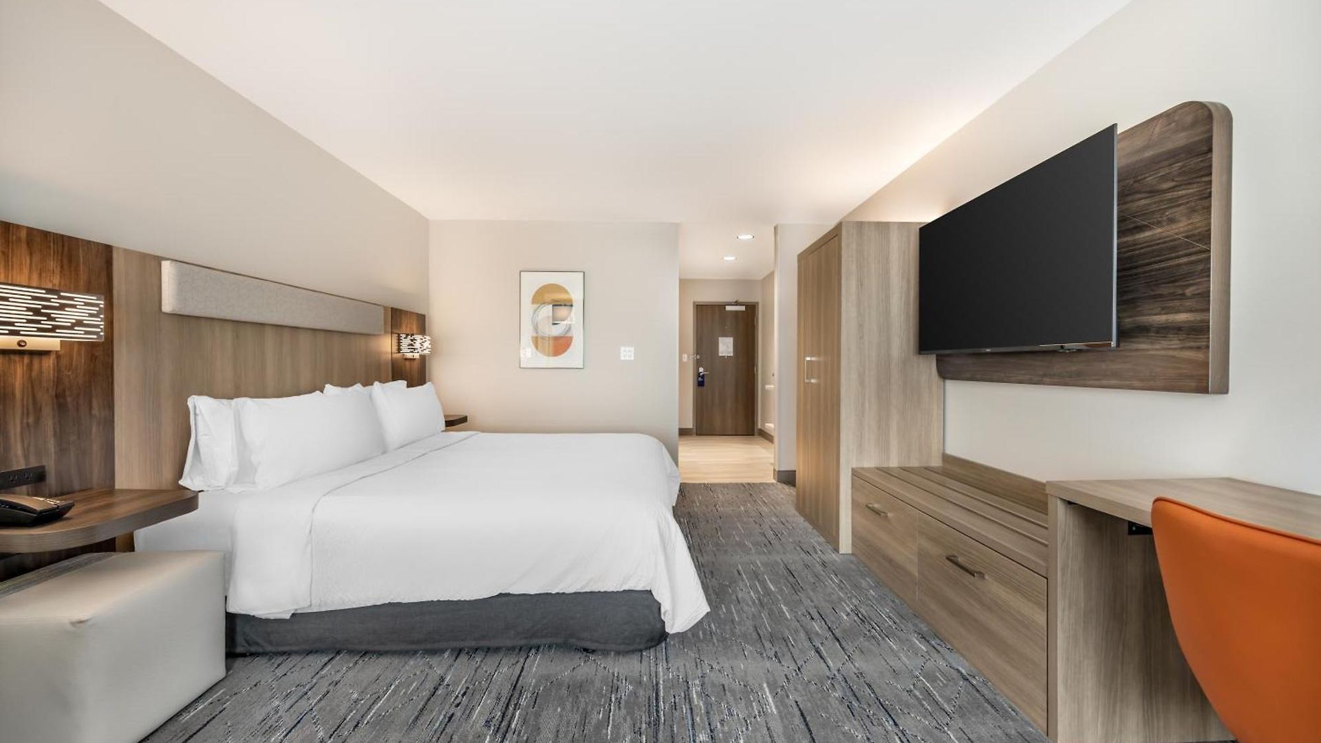 Express & West End - Univ Area By Ihg Hotel