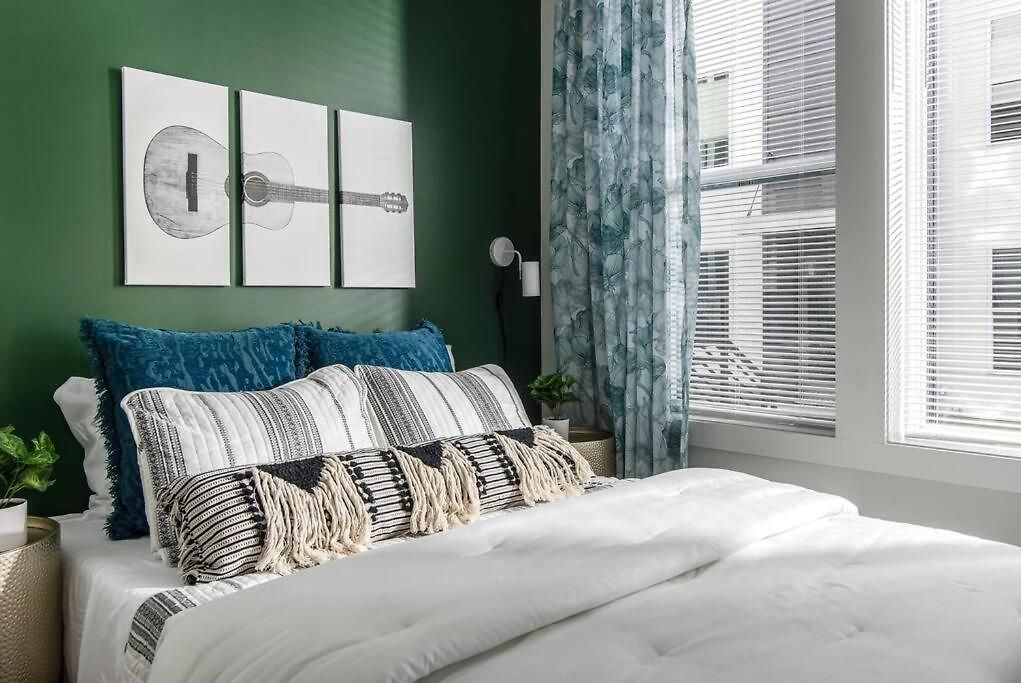 House Of Many Records - Brand New Spacious Luxury Nashville