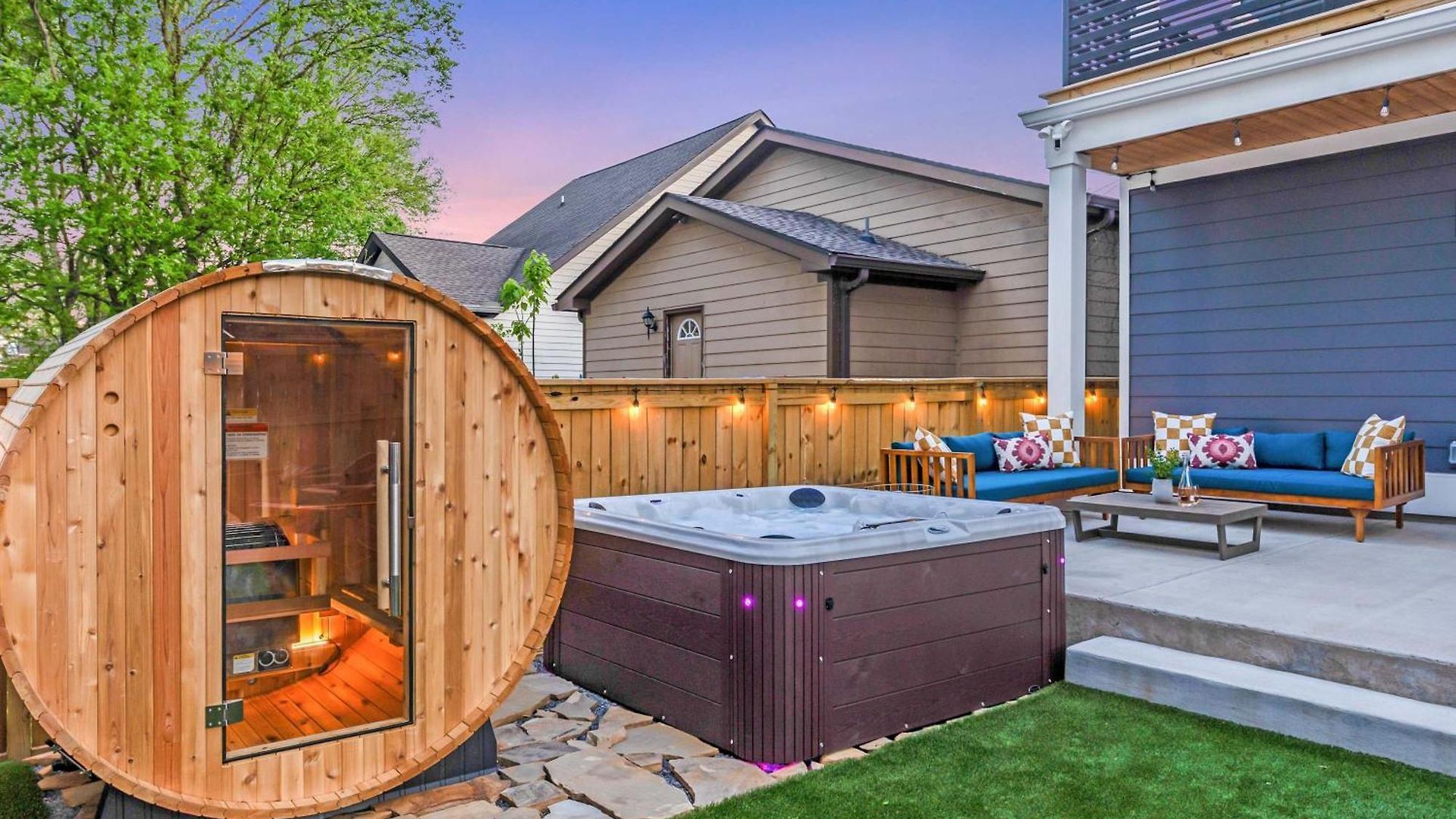 The Morrison - Karaoke Theater Backyard Oasis * Nashville