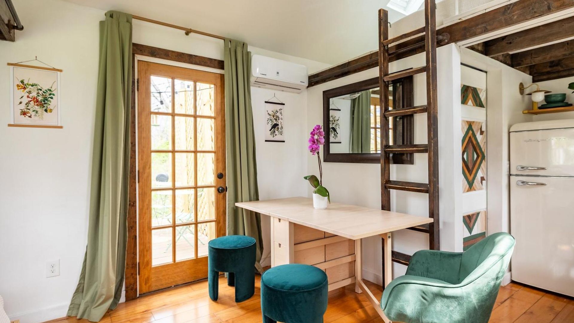 Dreamy Tiny House With Hot Tub And Garden Patio *