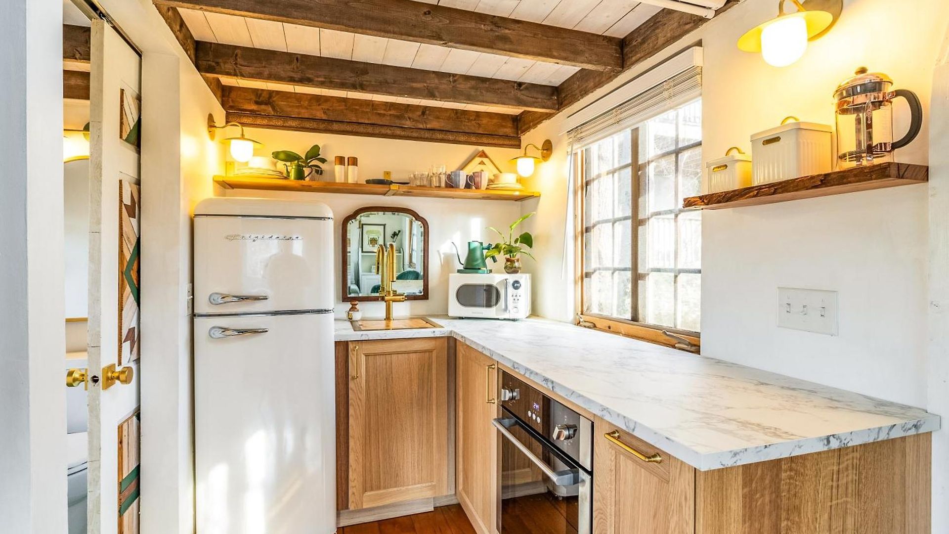 Dreamy Tiny House With Hot Tub And Garden Patio *