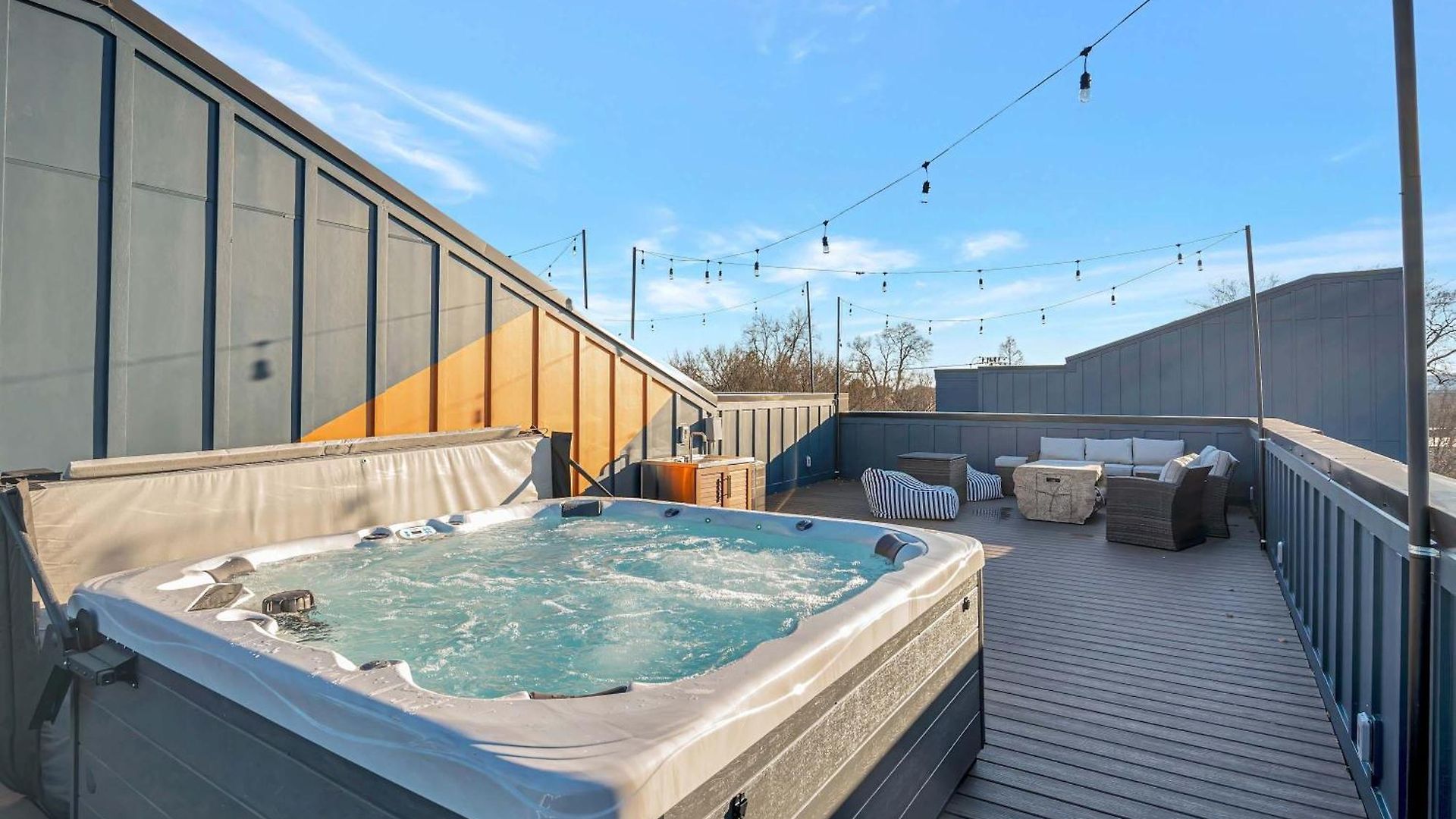 Twin Homes Rooftop Deck Hot Tub Outdoor Kitchen * Nashville
