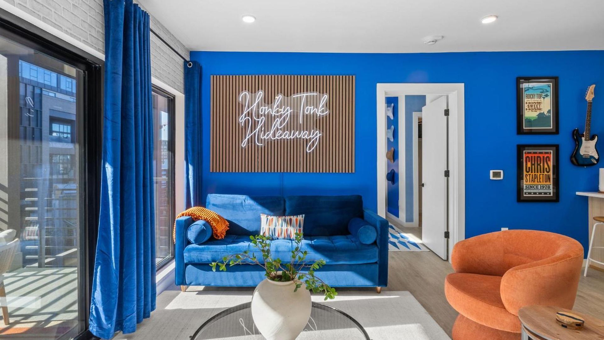 Holiday home Honky Tonk Hideaway Walk To Broadway W Gym, Pool, Parking