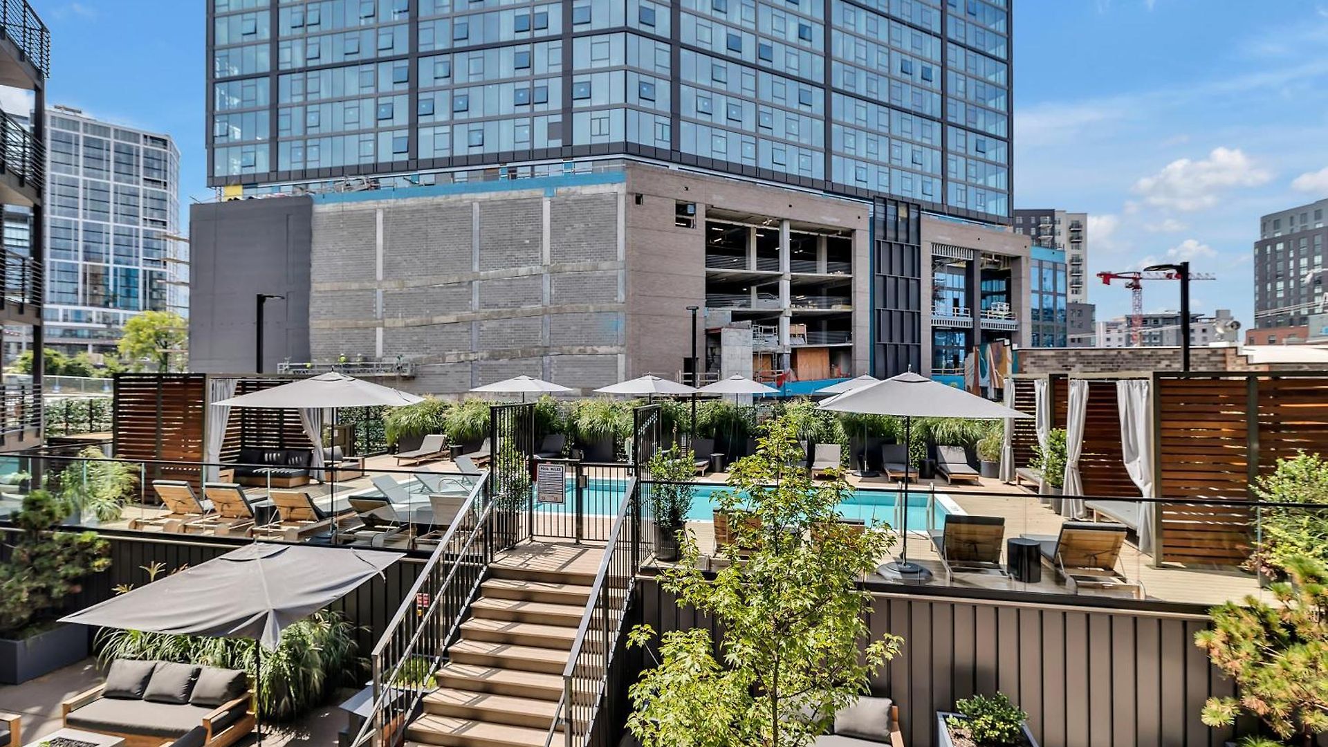 Walk To Downtown Nash From The Speakeasy Pool, Gym, Parking And More, Amazing Location * Nashville