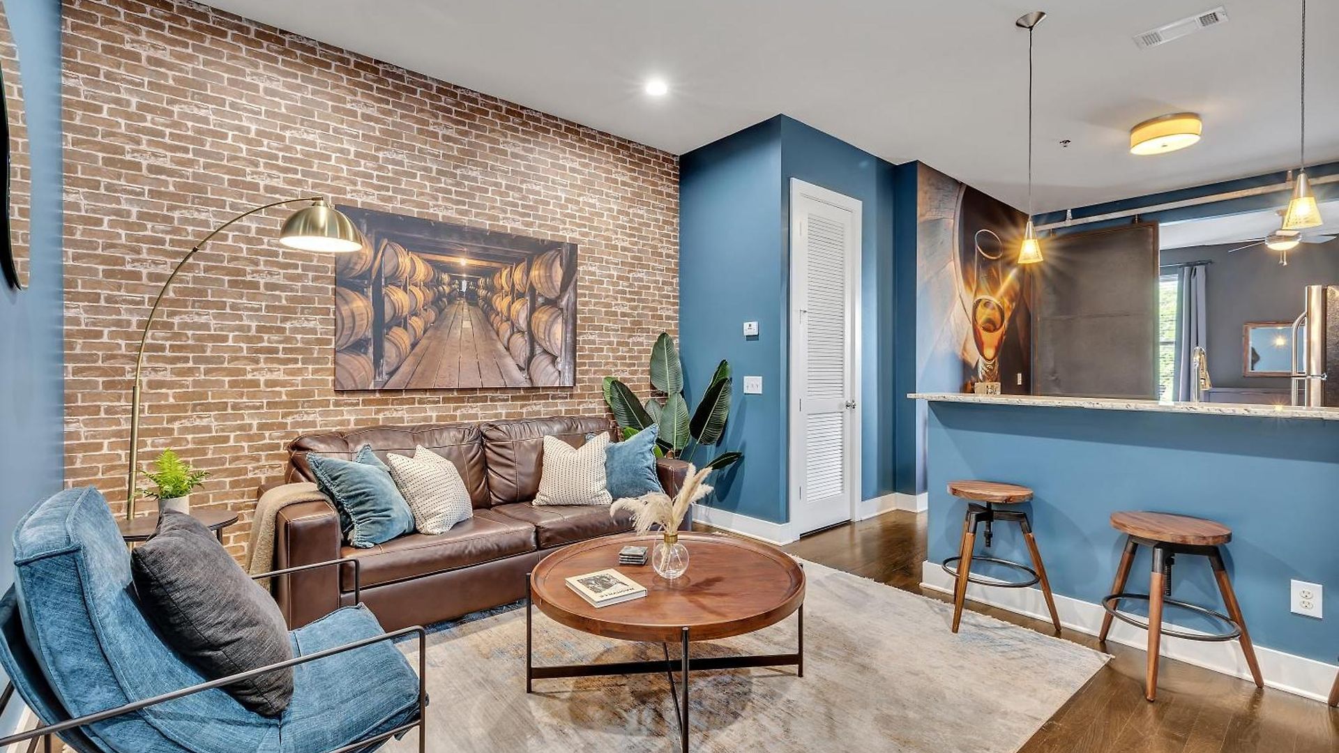 The Barrelhouse Loft In West End Near Vandy And Centennial * Nashville