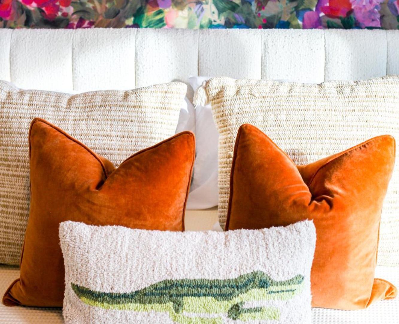 Holiday home Pie Town Emporium- Walk To Broadway, Enjoy Views, Pool, Gym Nashville