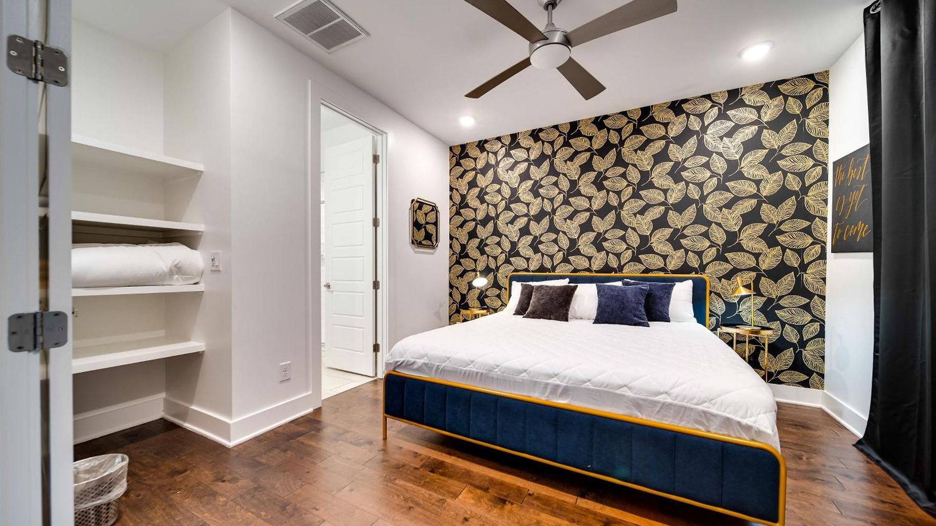 615 Vibe East Getaway 3 Miles To Downtown Holiday home