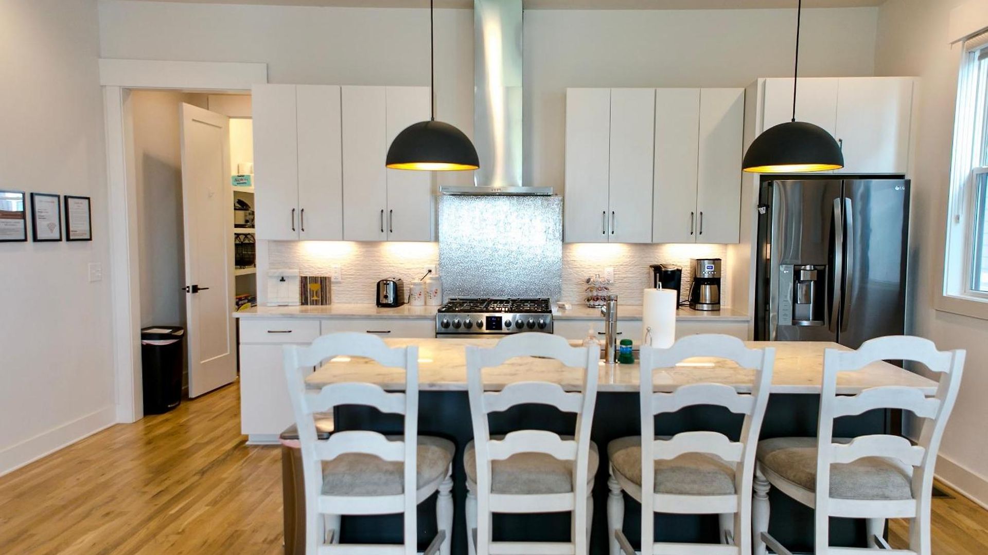 The Urban River - 4br Getaway Holiday home