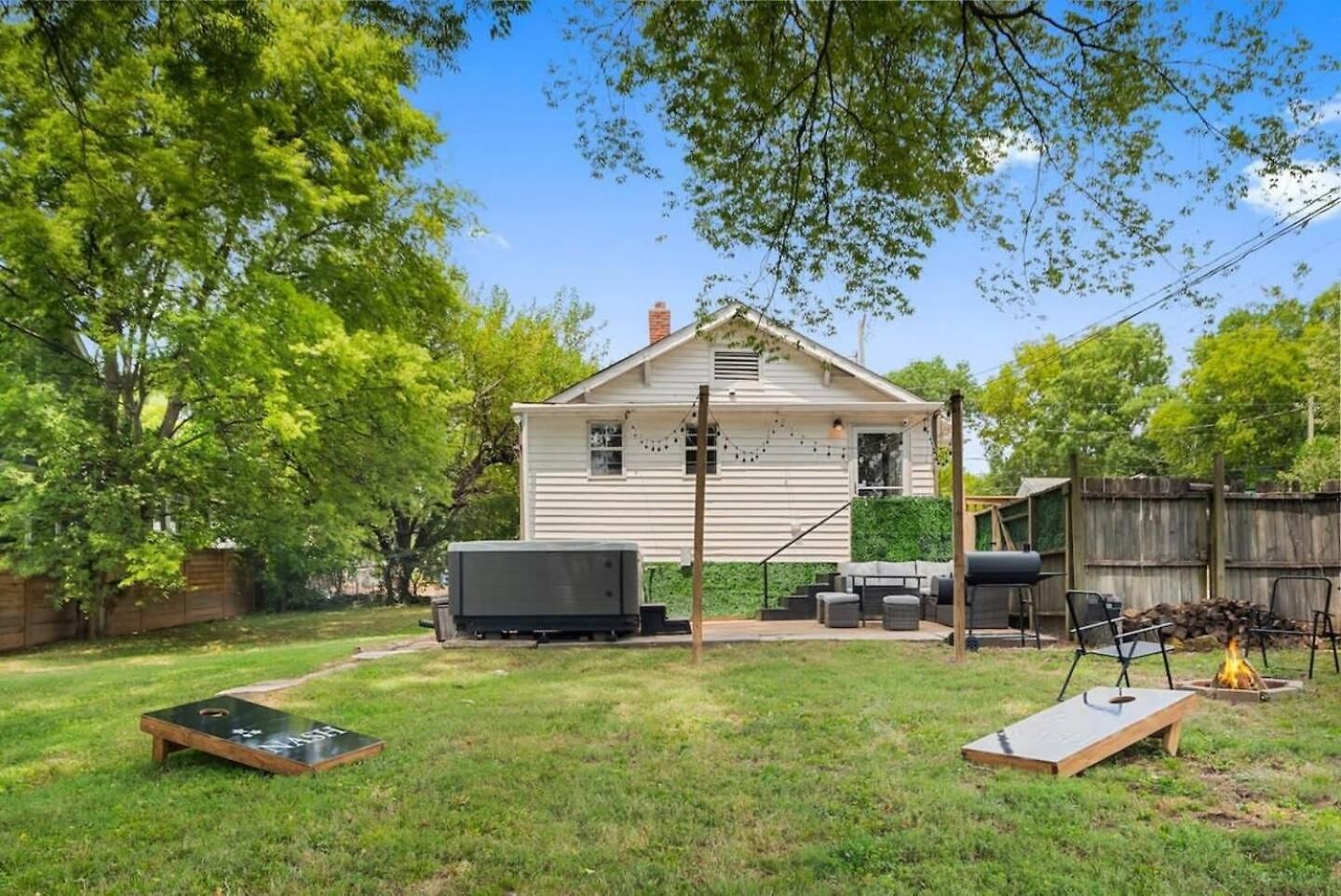 Holiday home Cozy Cottage W Hot Tub & Fire Pit 17Mi To Dt Nashville