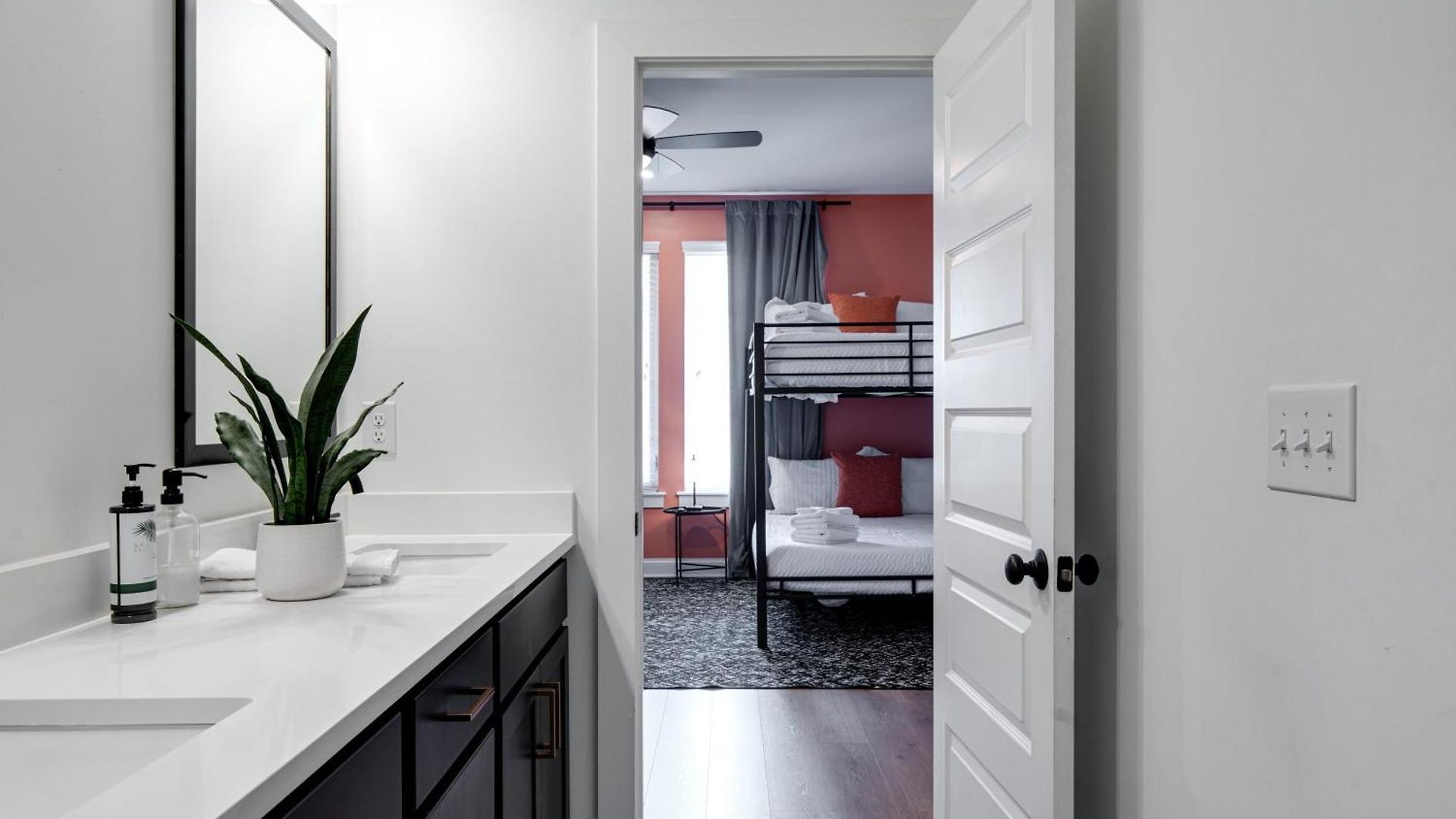 Live Your Dream 10 Min To Broadway Holiday home