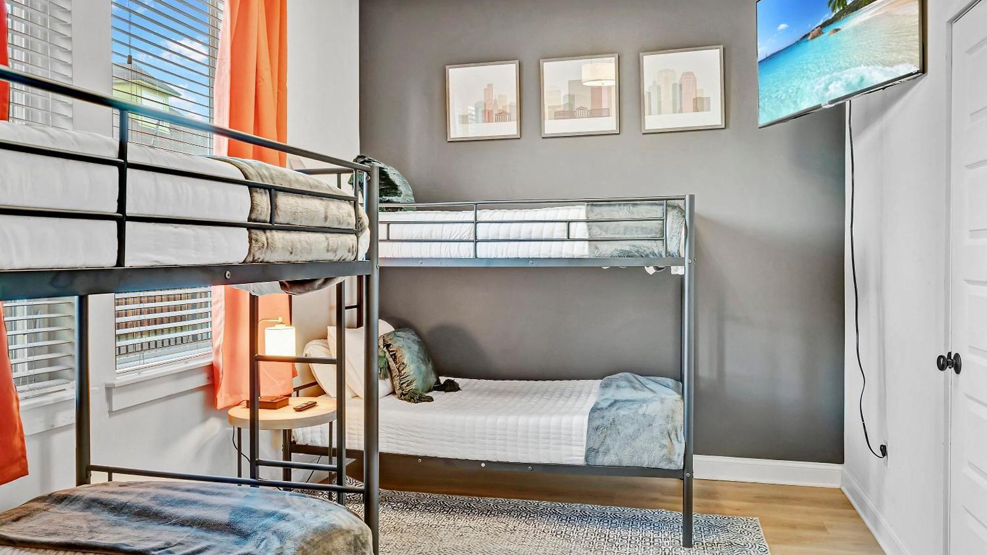 Holiday home Live Your Dream 10 Min To Broadway *