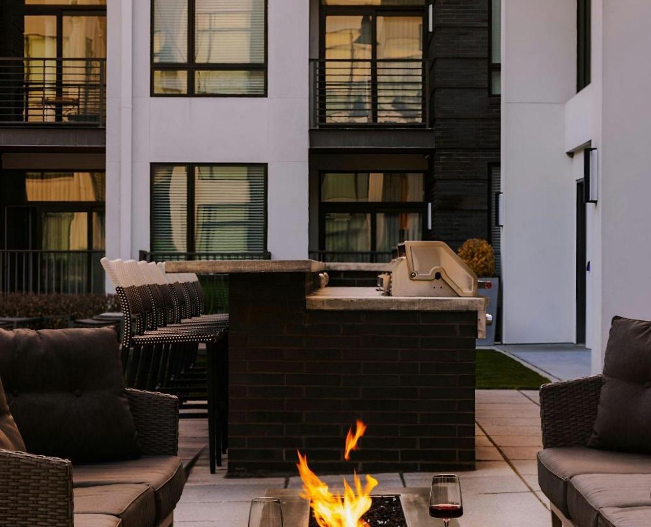 Sonder By Marriott Bonvoy Village 21 Hillsboro Village Aparthotel 4*