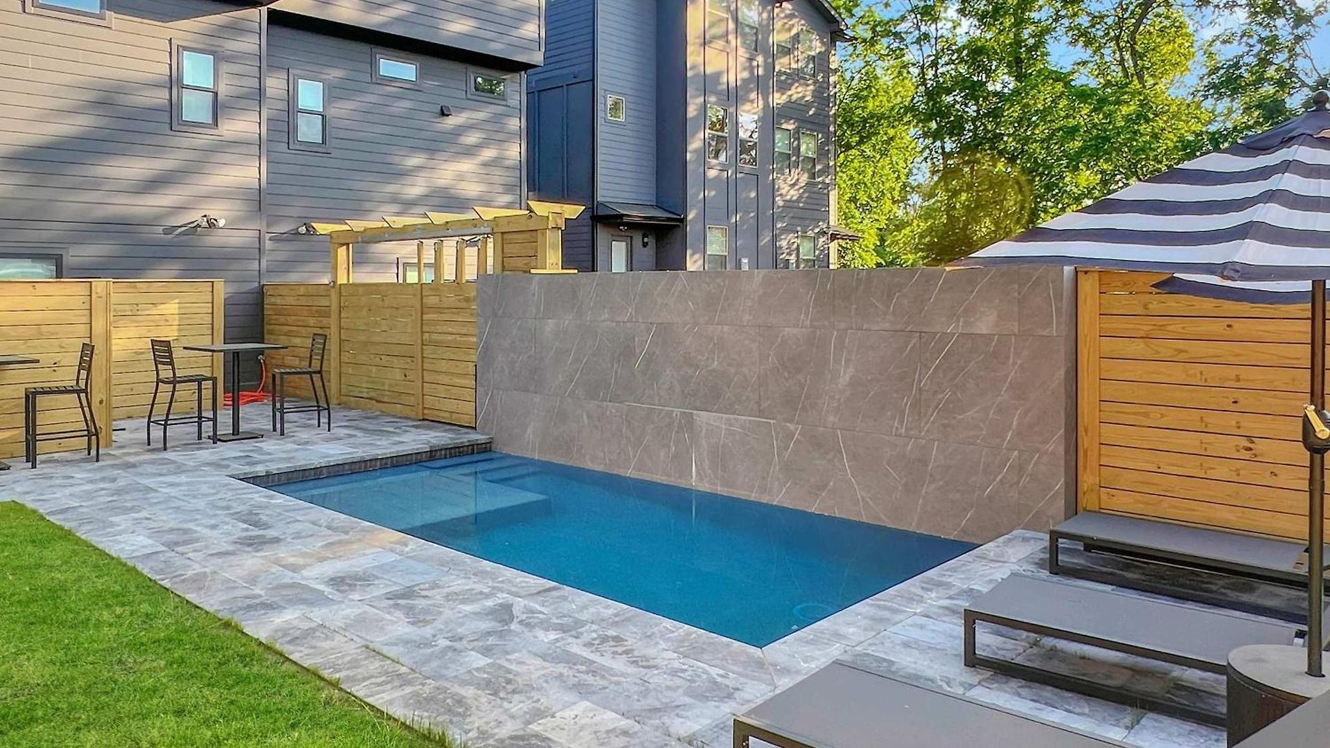 Sleek Multi-level Rooftop Views & Pool Table