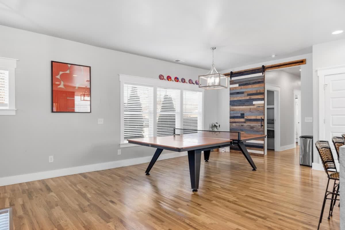 Lucky Bachelor 5 Min To Broadway With Hot Tub Holiday home