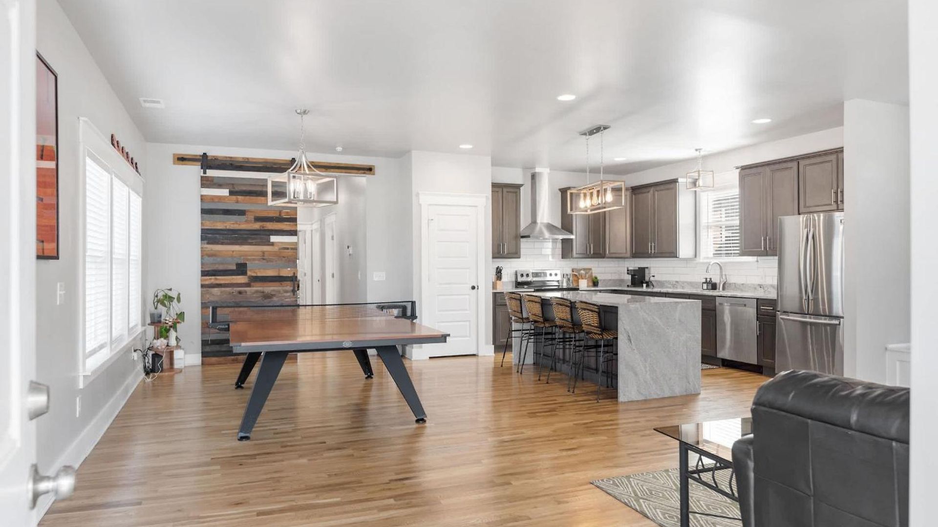 Holiday home Lucky Bachelor 5 Min To Broadway With Hot Tub Nashville