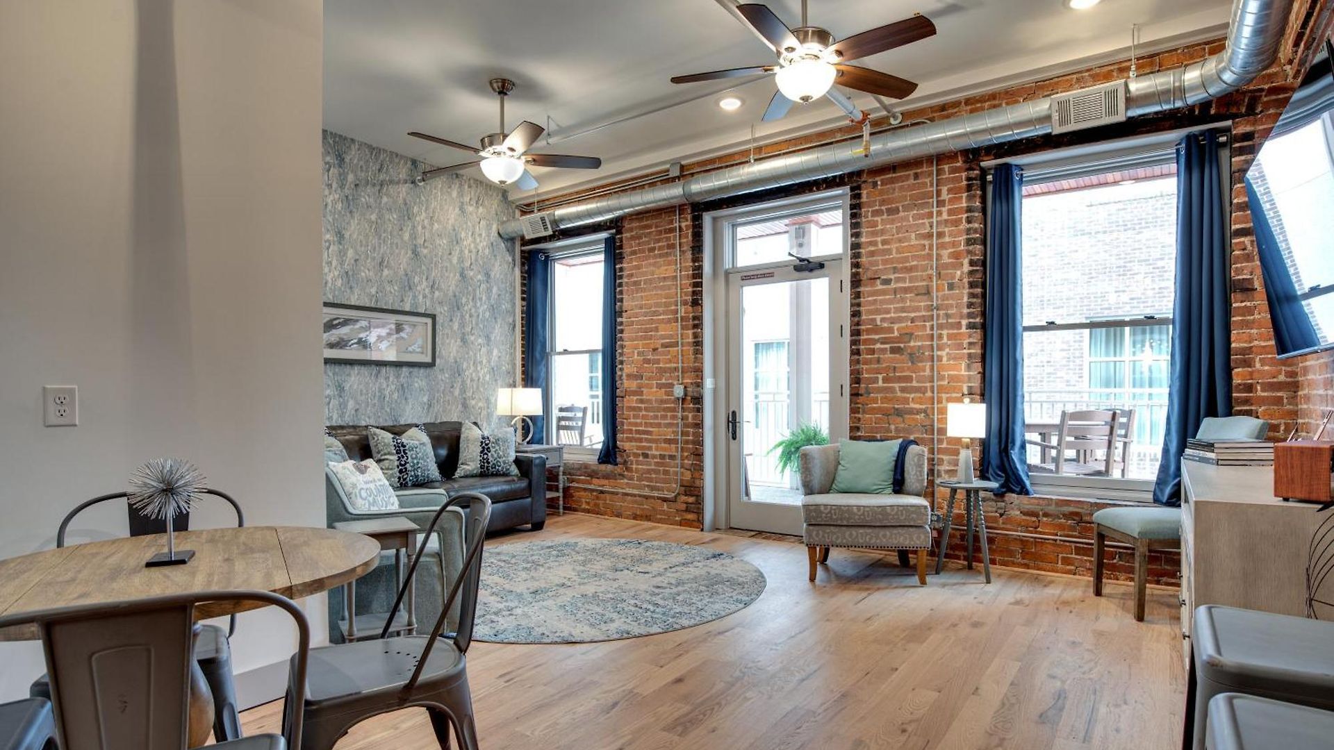 Apartment The Majestic Lofts *