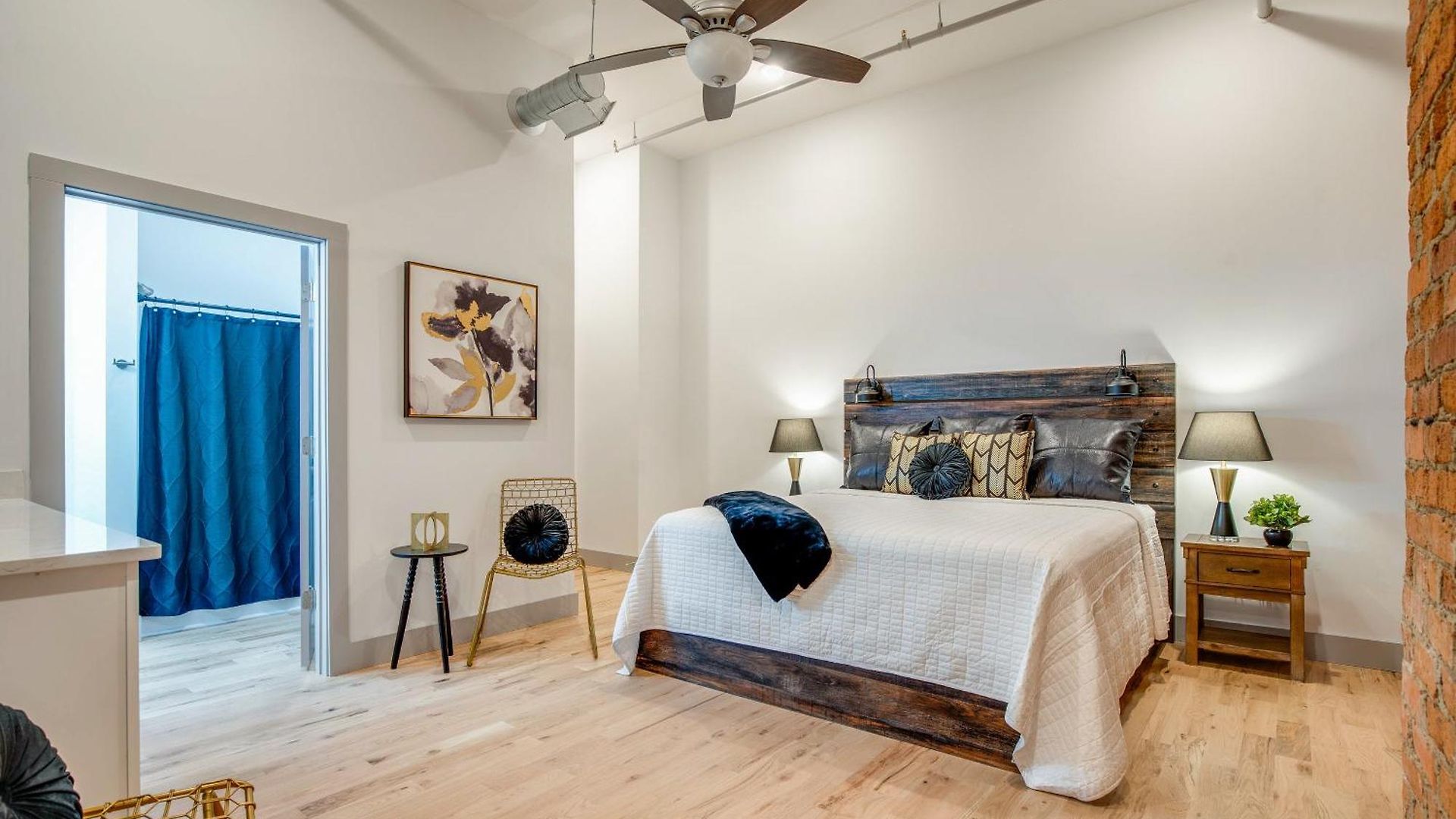 The Majestic Lofts Apartment
