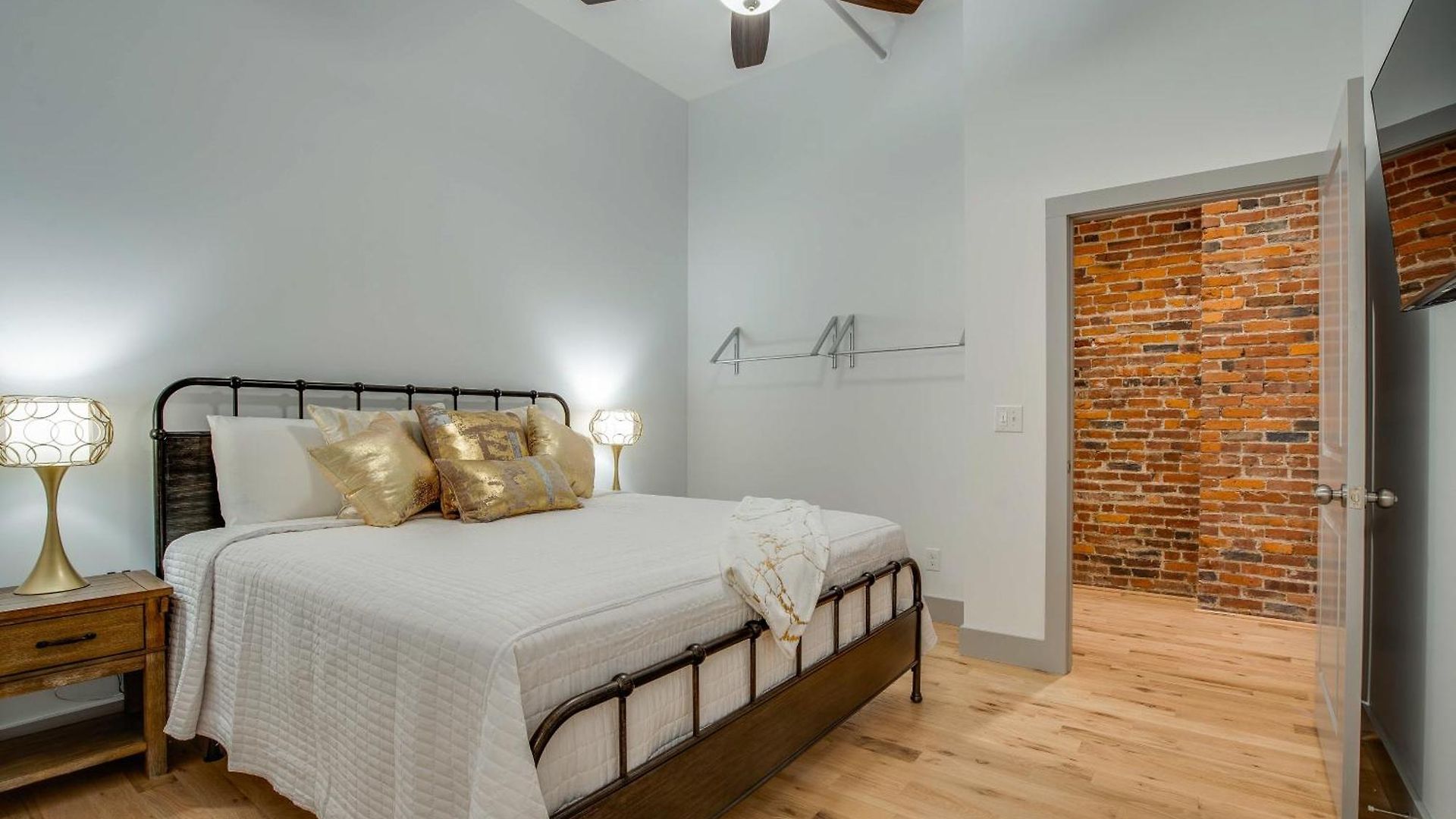 The Majestic Lofts * Nashville