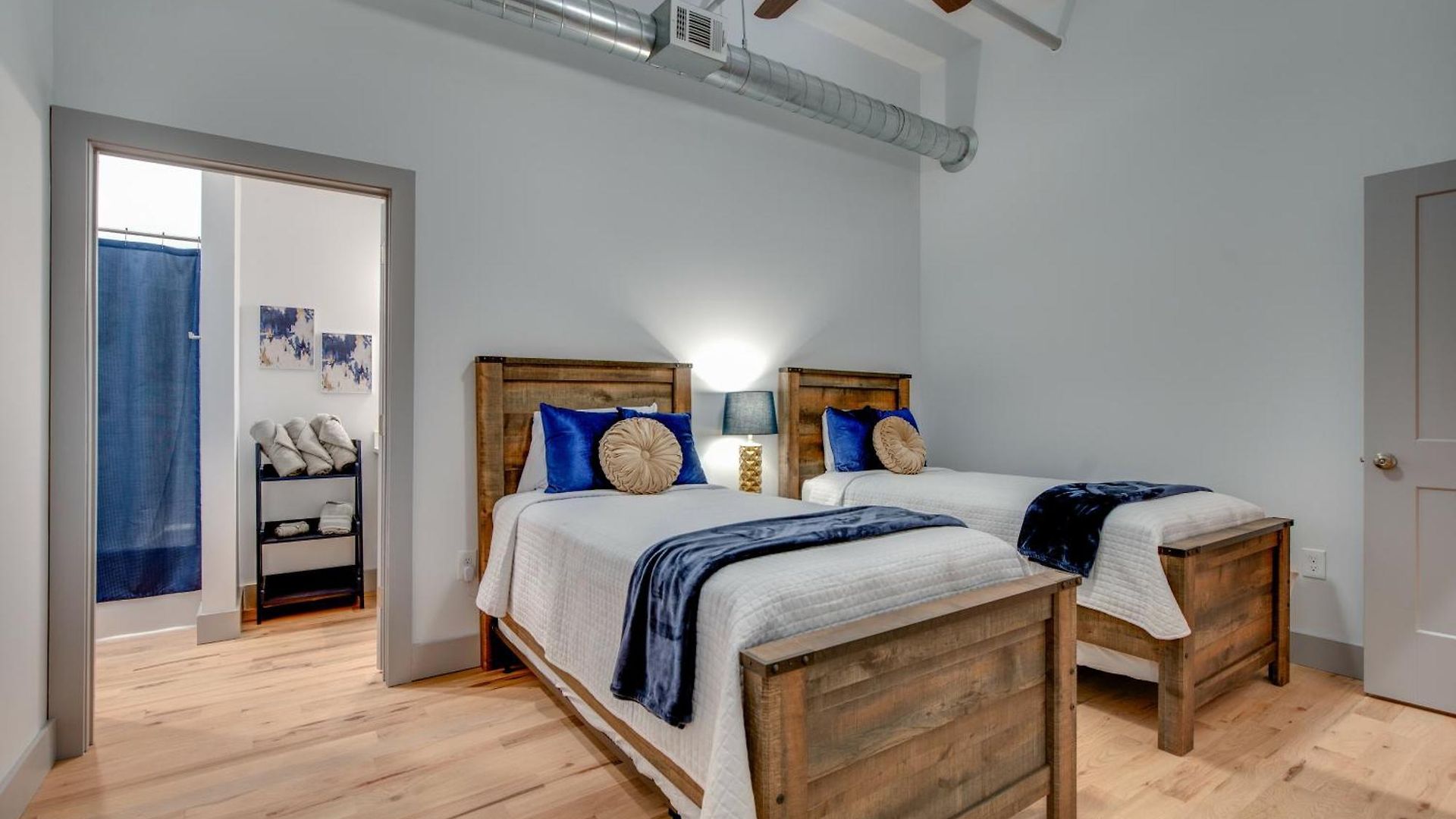 The Majestic Lofts Apartment *