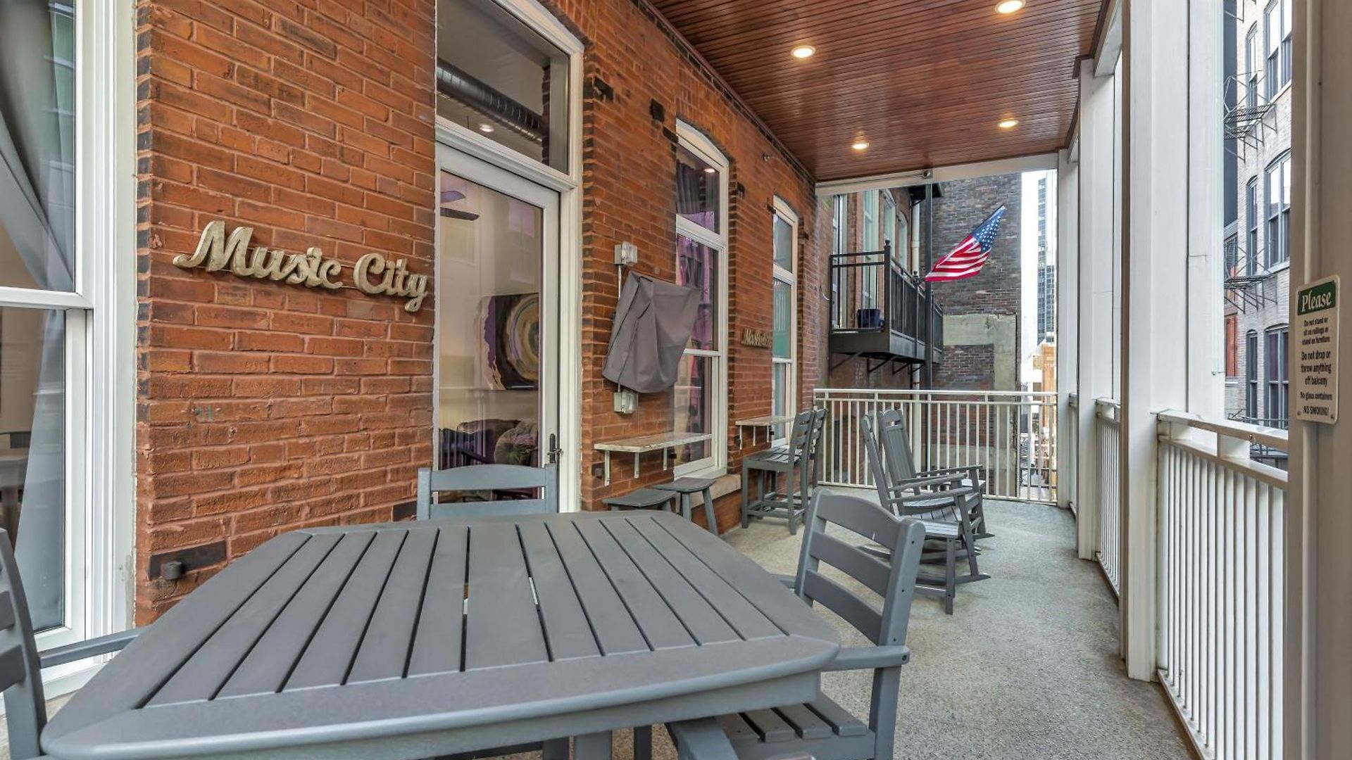 The Majestic Lofts Apartment Nashville