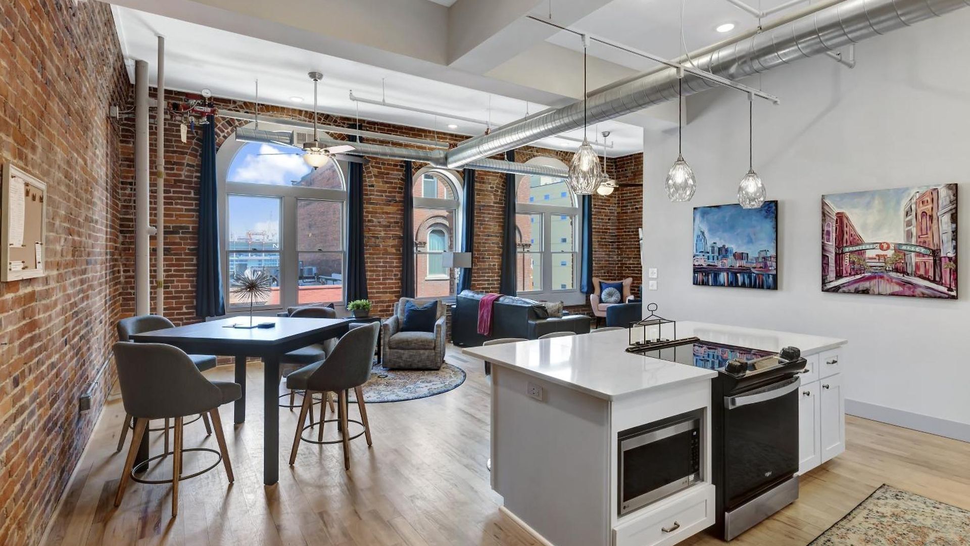 The Majestic Lofts Apartment *