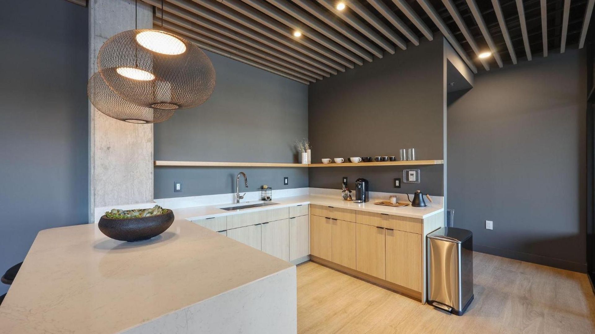 Hyve-retro Modern-full Gym-walk To Broadway * Nashville