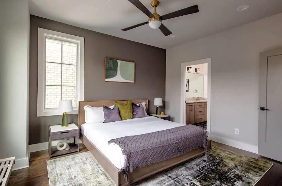 West End Oasis'- 2 Side By Side Homes - Patios * Nashville