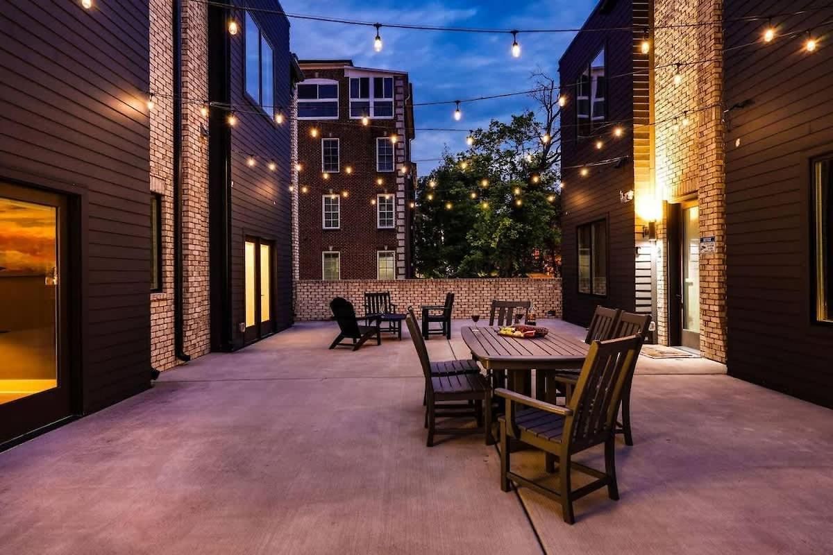 Holiday home West End Escape - New Build With Rooftop Views Nashville