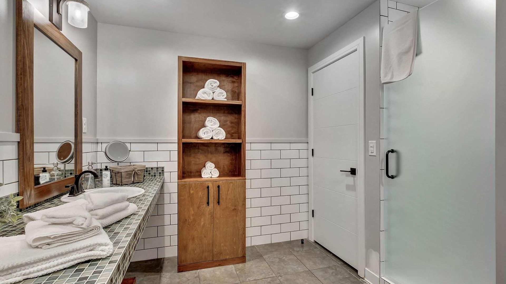 Apartment Rustic 6br By Maddox