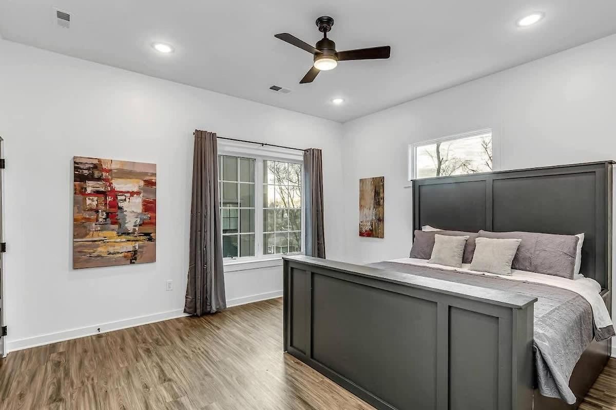 Johnny And June House - Walk To Bars Quick Uber To Downtown Holiday home *