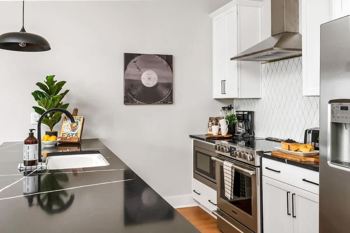 Holiday home Side-by-side Homes With Hot Tubs - Sleeps Over 20 Guests Nashville