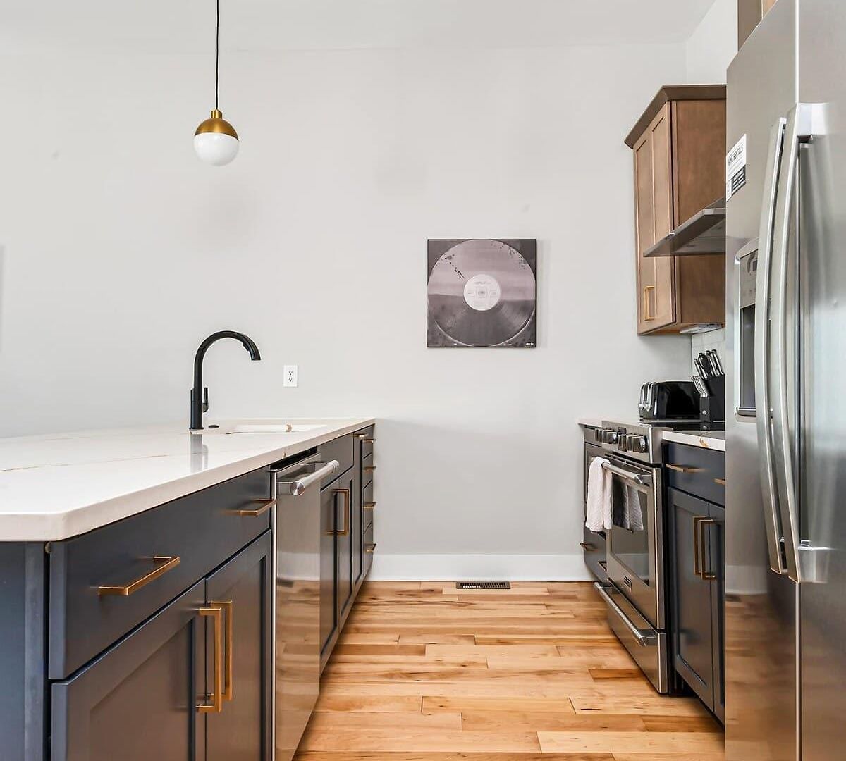 Spacious Nash For 12 Guests With Rooftop Views And Hot Tub Holiday home *