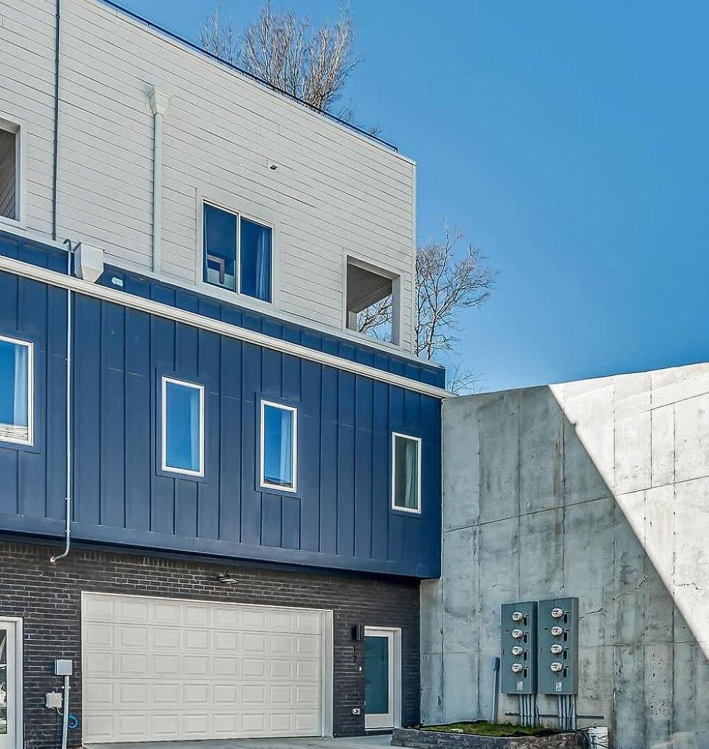 Spacious Nash For 12 Guests With Rooftop Views And Hot Tub Holiday home