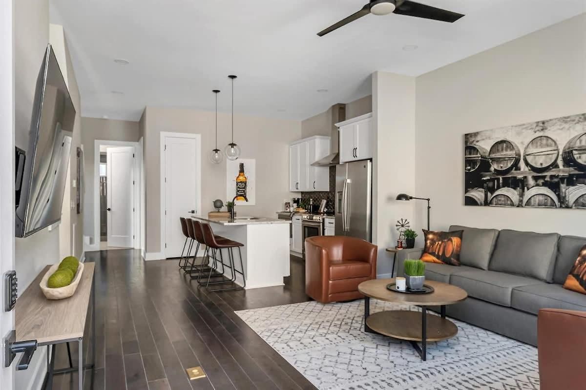 Gorgeous New Nash - Rooftop Views - Hot Tub * Nashville