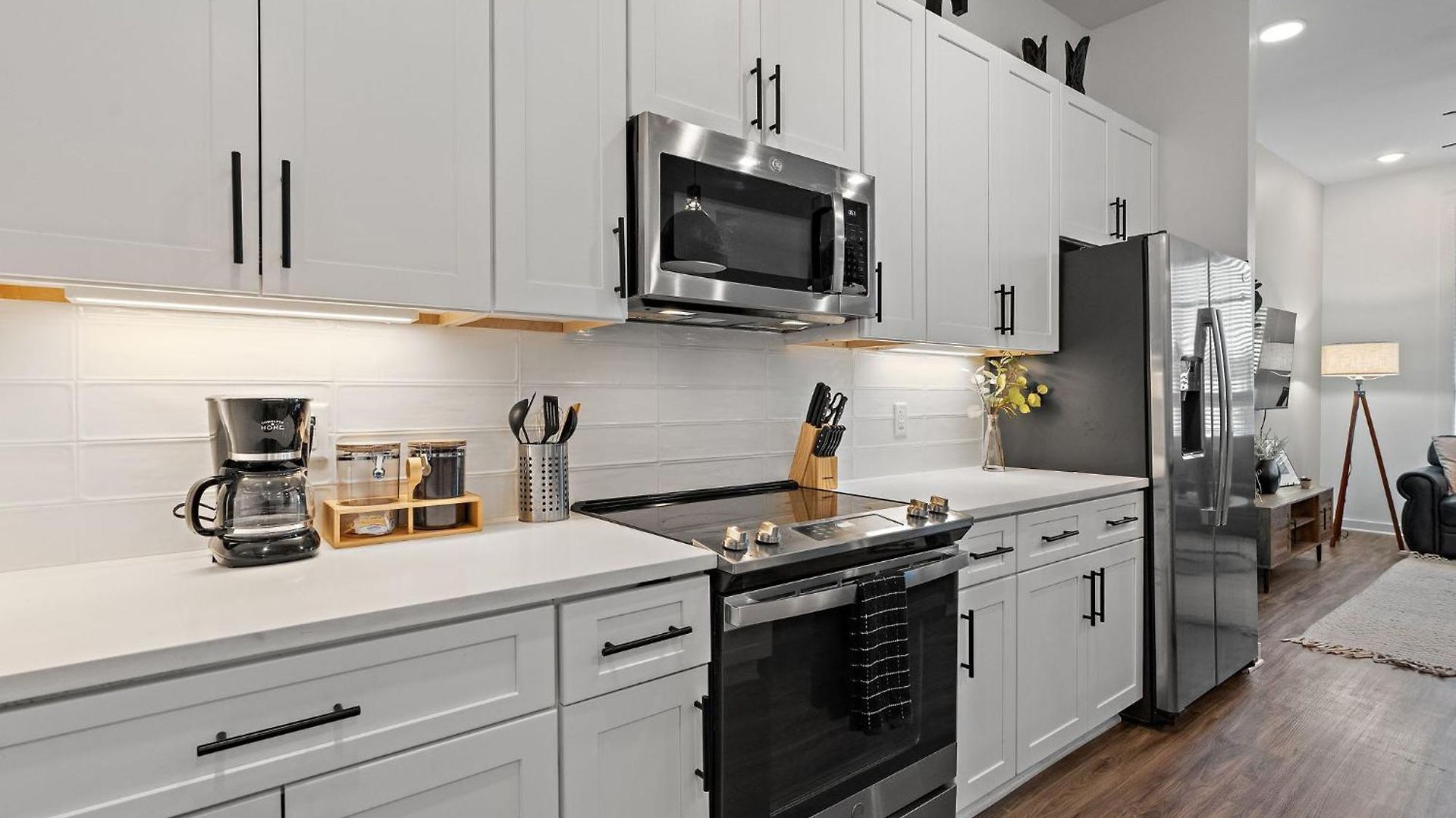 Charmer - Private Rooftop - Sleeps 14 Holiday home Nashville