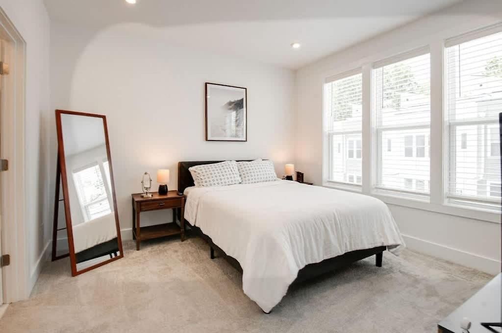 Holiday home Creative Oasis Minutes To Broadway Rooftop Deck *