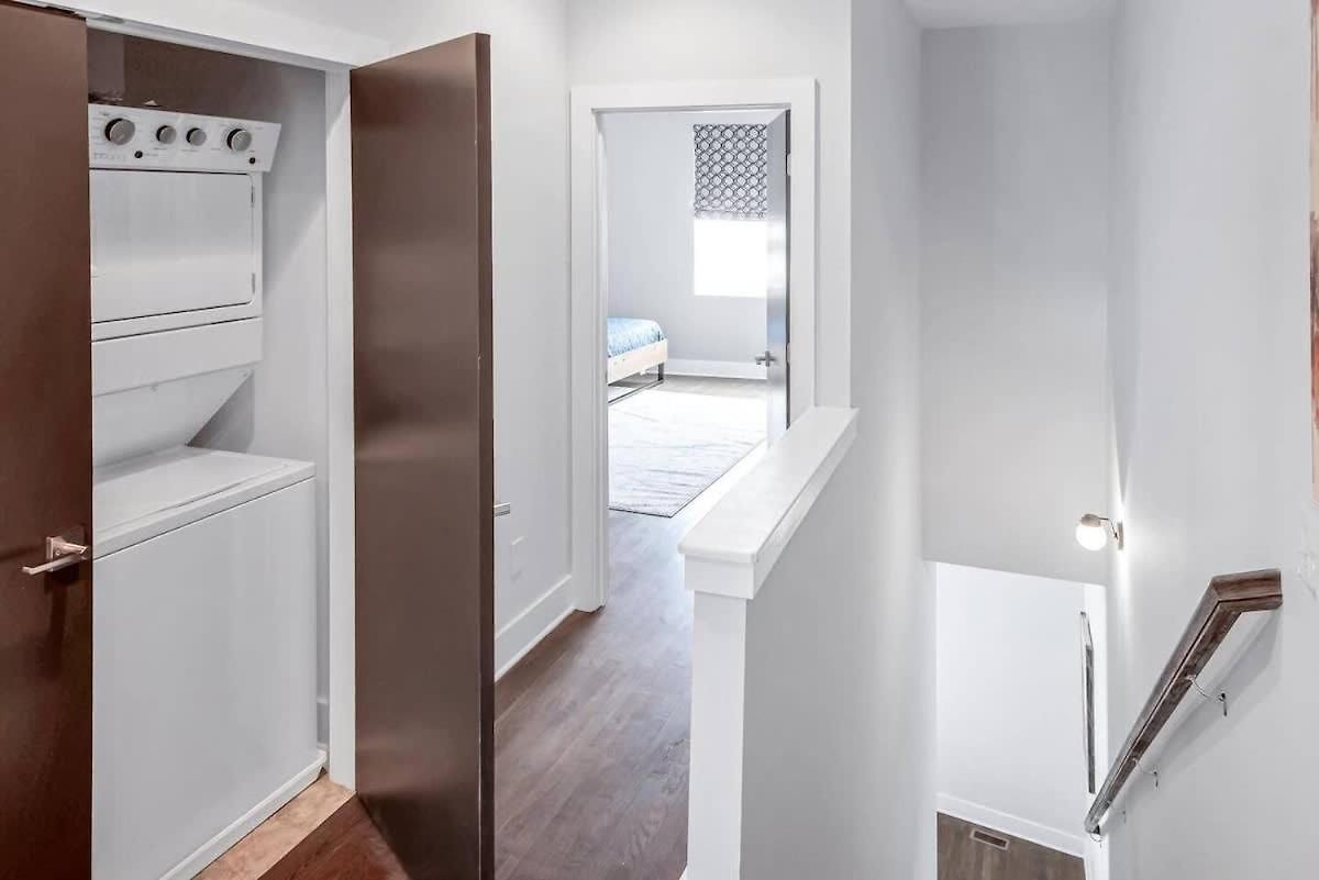 Holiday home Two Large Homes Minutes To Downtown Nashville