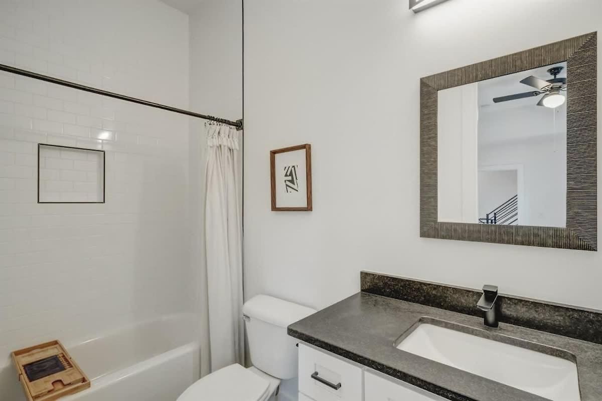 Sprawling Estate - Sleeps 16 * Nashville