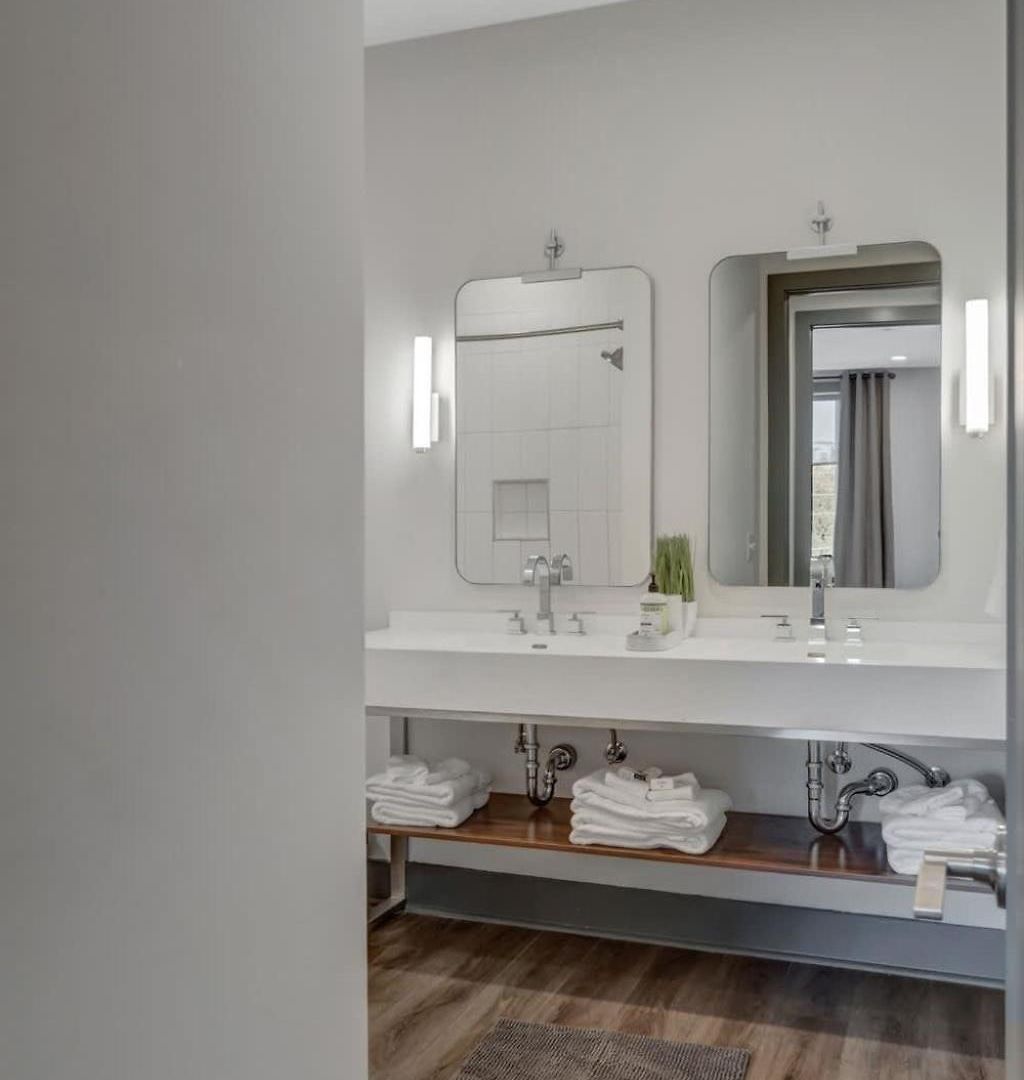 6 Min To Broadway - Gym Rooftop Sleeps 8 Nashville