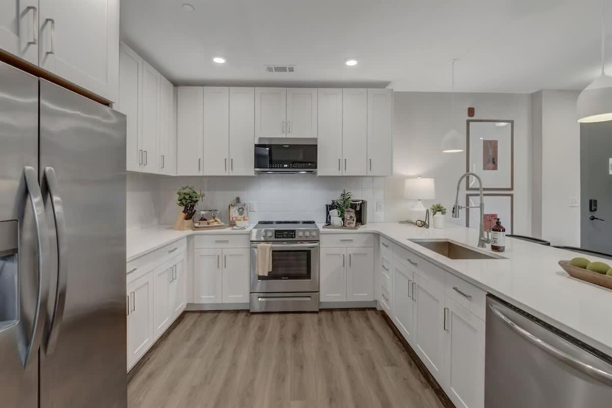 6 Min To Broadway - Gym Rooftop Sleeps 8 Holiday home Nashville