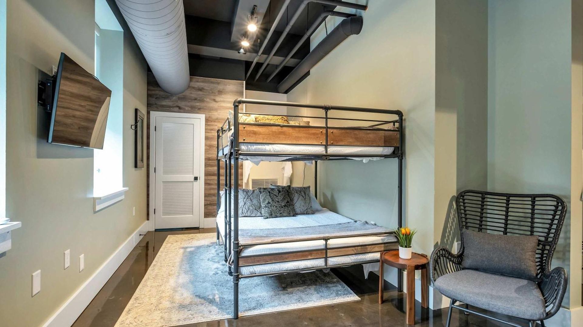 Apartment Modern 6br By Maddox Nashville
