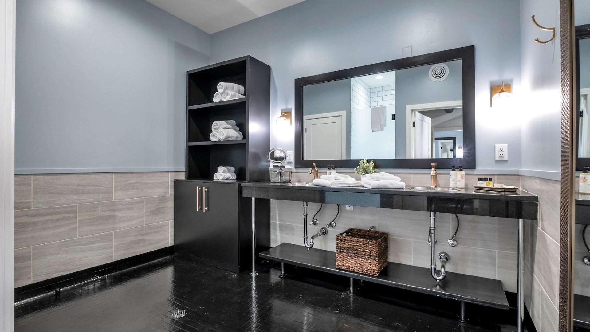 Apartment Modern 6br By Maddox Nashville
