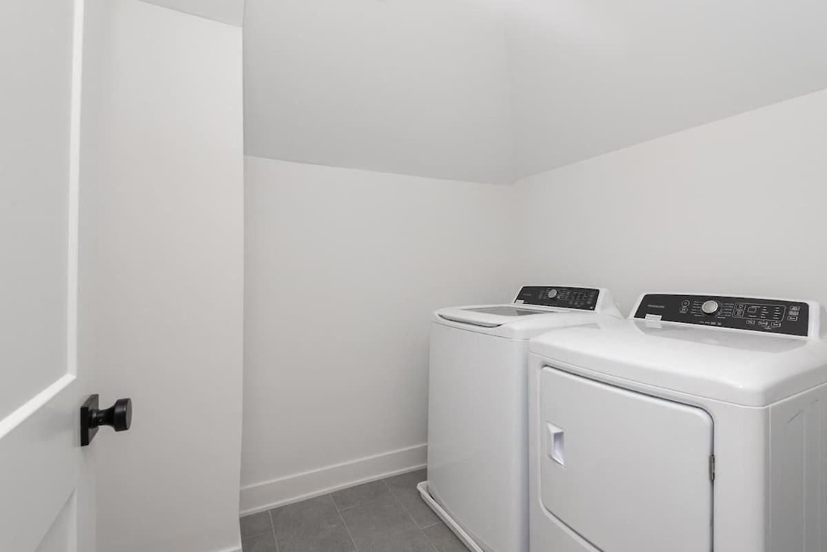 4bd Townhome East Nash With Rooftop 12ppl * Nashville