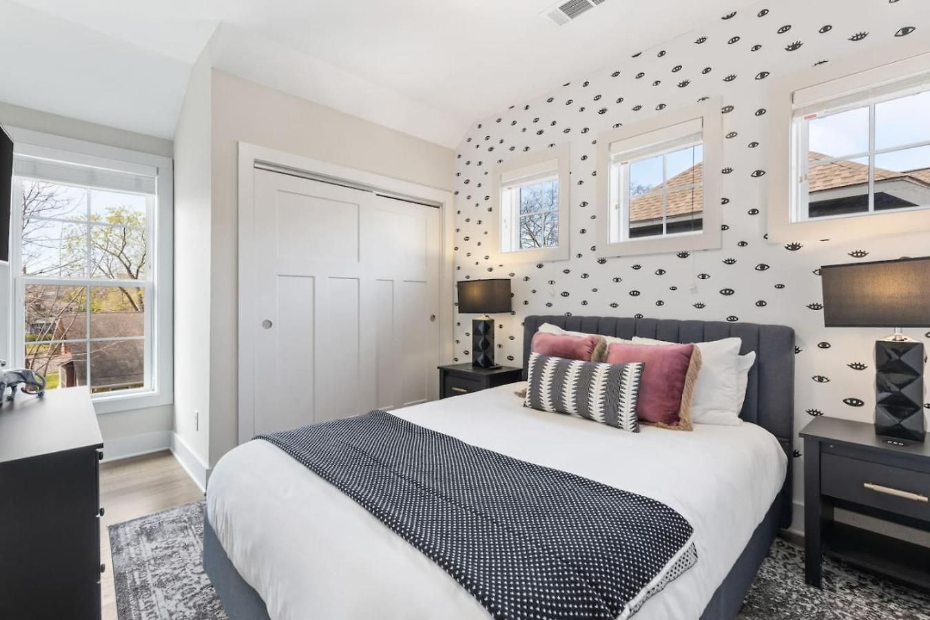Modern Bliss With Garage By 12 South Restaurants And 2 Miles Broadway *