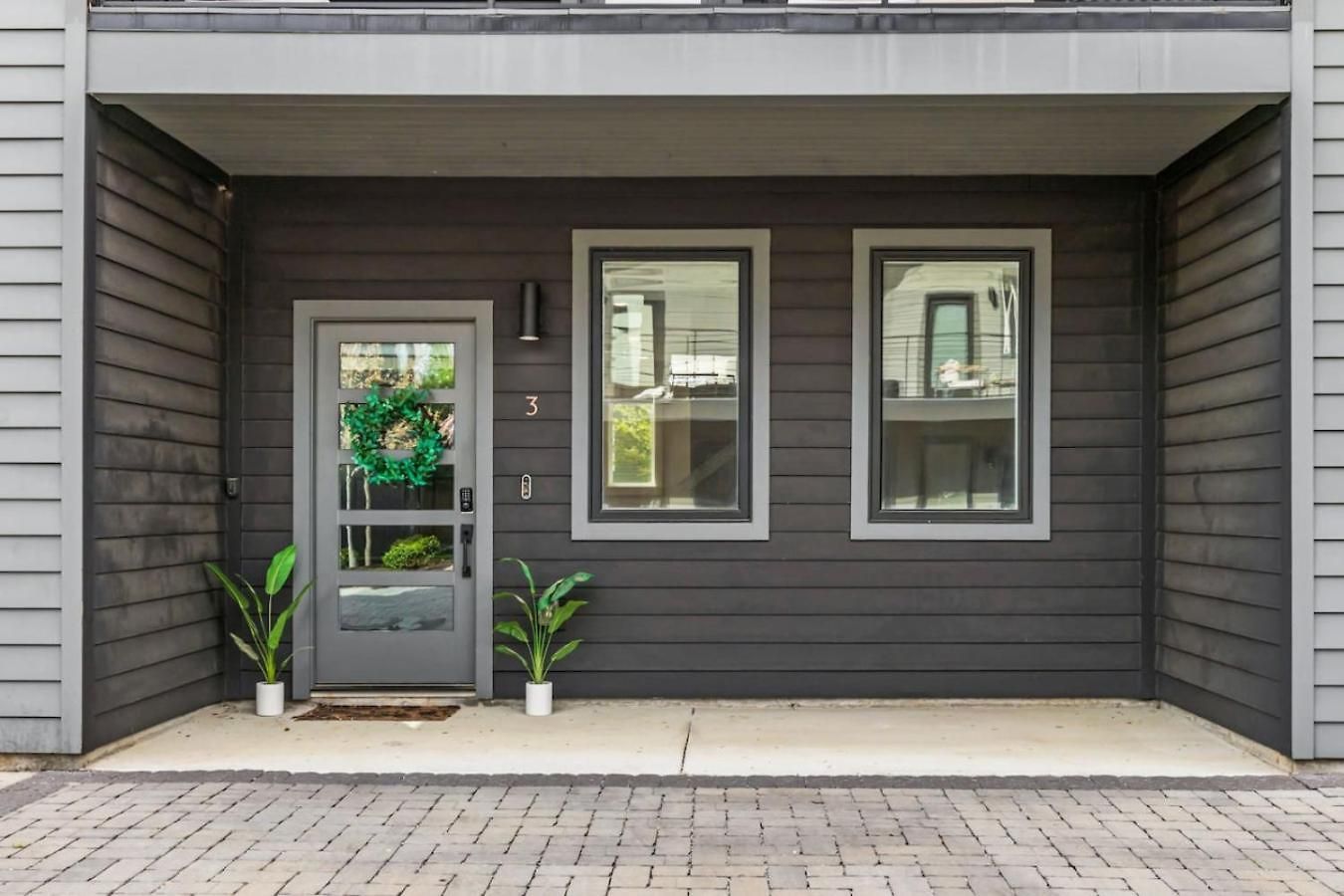 Luxe With Gated Parking Private Balcony And 4 Miles To Downtown * Nashville