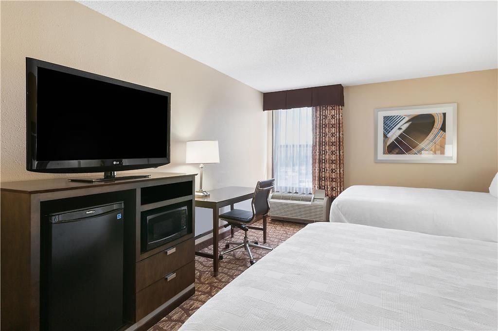 Western Belle Meade & Nashville
