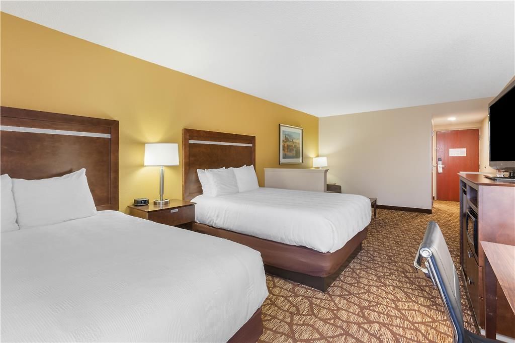Western Belle Meade & 2* Nashville